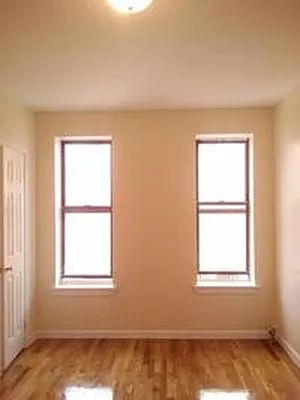 Rented by Landmine Realty LLC | media 4