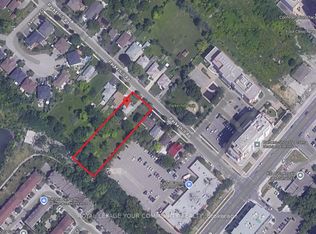 3052 Parkerhill Rd, Mississauga, ON L5B 1V5