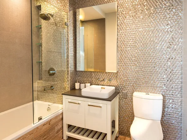 44-41 Purves Street image 2 of 17