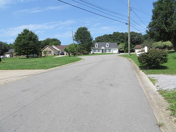 5th image of 920 Dolphin Ln