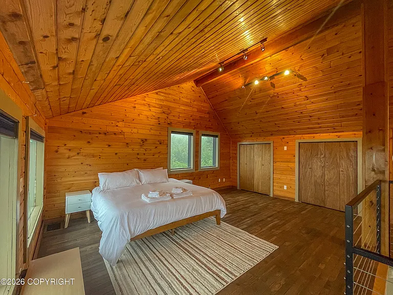 8300 Robert Dr — Photo 12