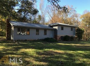 5525 Oak Grove Dr, Acworth, GA 30102