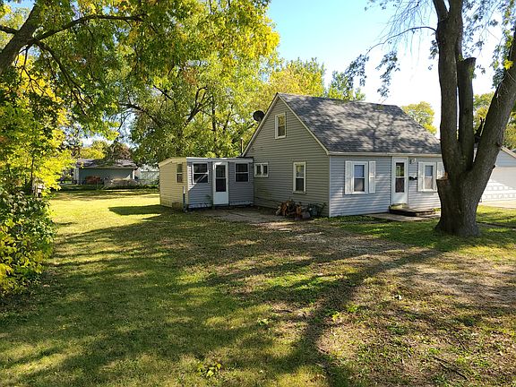 Parking area, view of Front, Side and going into backyard