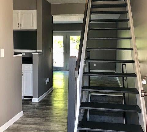 4th image of 7564 Wellshire Dr