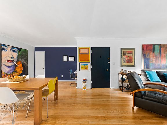 3rd image of 1330 N Crescent Heights Blvd #16A