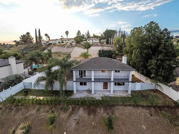 2nd image of 8731 Topanga Canyon Blvd