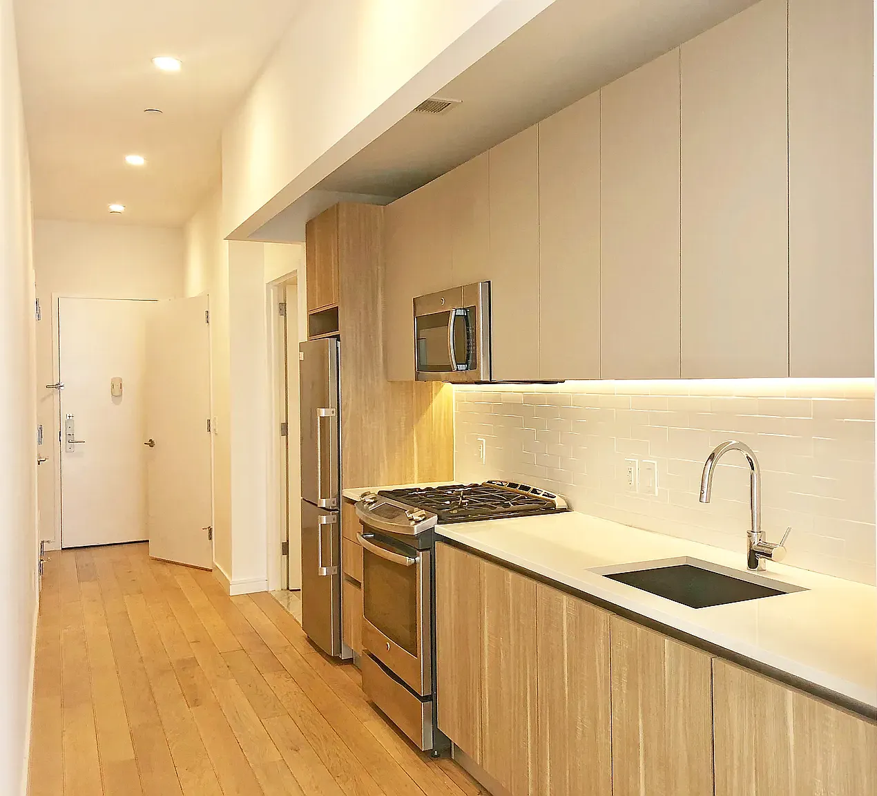 42-20 24th Street — Photo 3