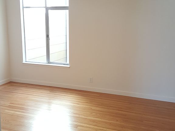 5th image of 2400 17th Ave APT 6