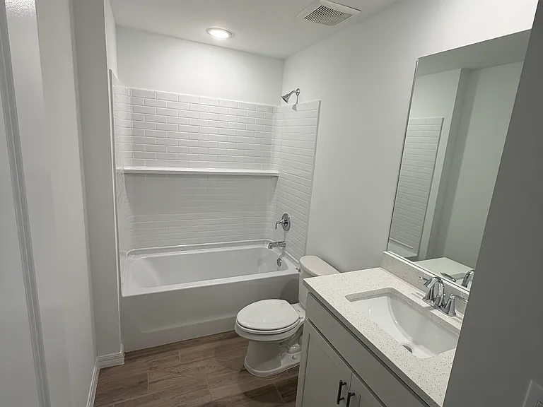 2284 Cannolot Blvd — Photo 3