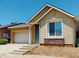 7392 E Robinson Ave, Fresno, CA 93737