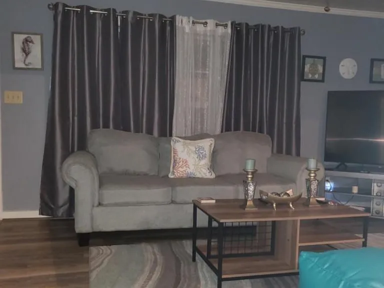 730 Columbia Dr #A — Photo 3