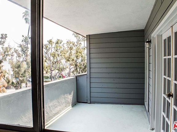 5th image of 2021 California Ave APT 23