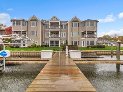 308 Singapore Ct, Douglas, MI, 49406