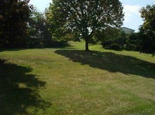107 Andrew Dr, Jefferson Hills, PA