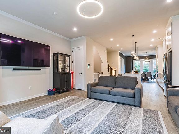 2nd image of 11732 Paysons Way