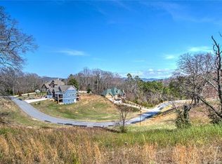 19 Magnolia Farms Dr #3, Asheville, NC 28806