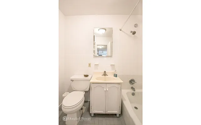 Rented by Douglas Elliman | media 13