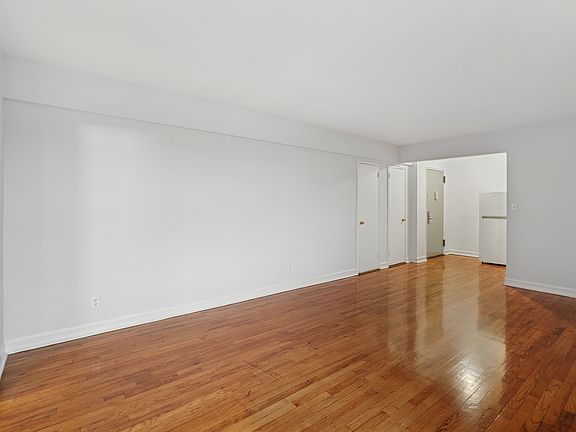 4th image of 1983 Sedgwick Ave APT 1B