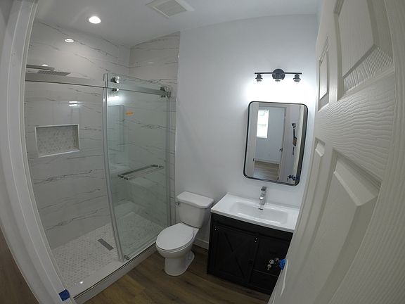 5th image of 4904 Coke Ave #2