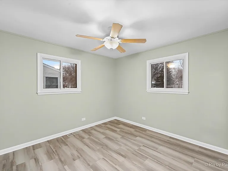 254 Hickory Dr — Photo 13