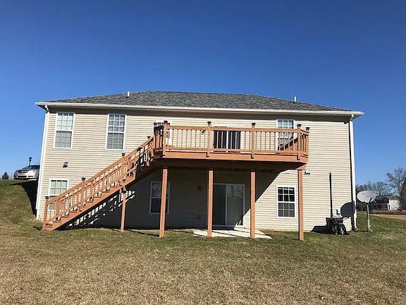 2nd image of 11251 Huckleberry Ln #16