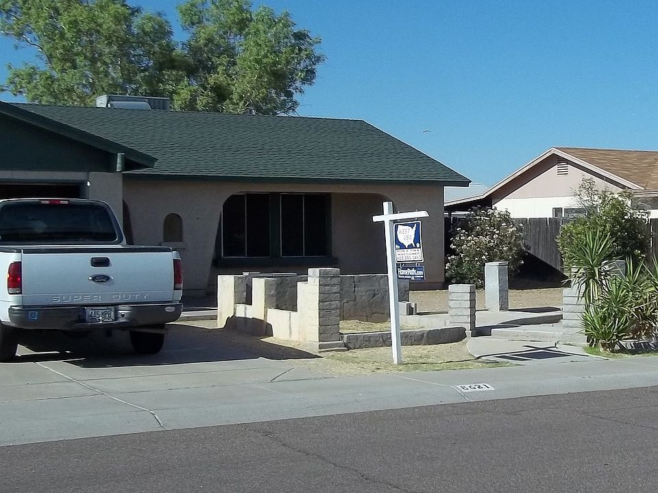 1st image of 8621 W Golden Ln