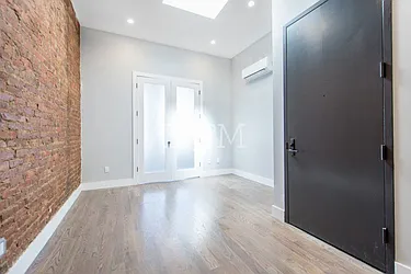 Rented by Brick&Mortar