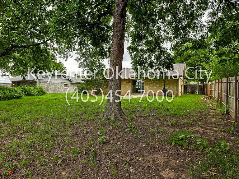 128 Mount Vernon Dr — Photo 40
