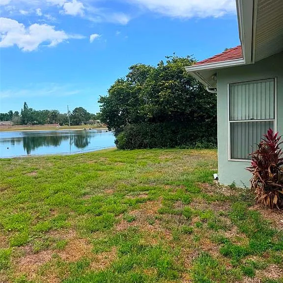 5647 Dalton Ct — Photo 18