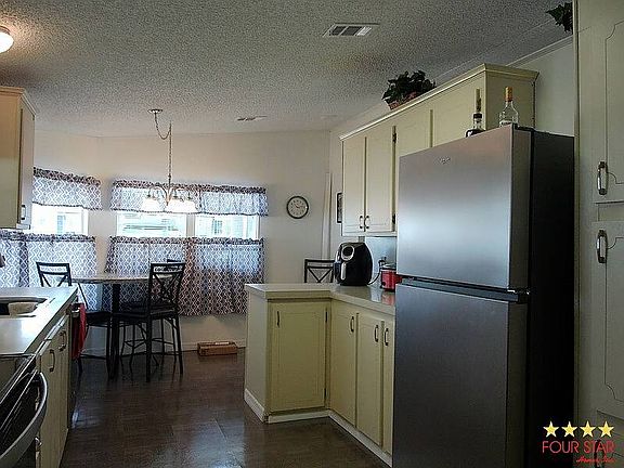 4th image of 912 Citrus Tree Dr #192