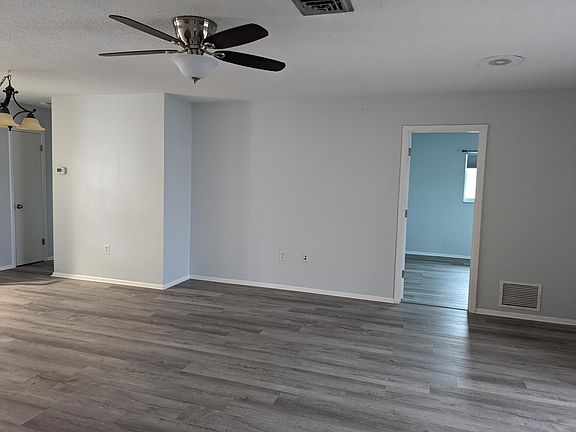 living room to master