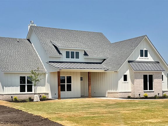 4th image of 1021 Sabrina Ct