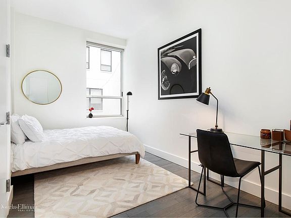 4th image of 416 52nd St APT 613