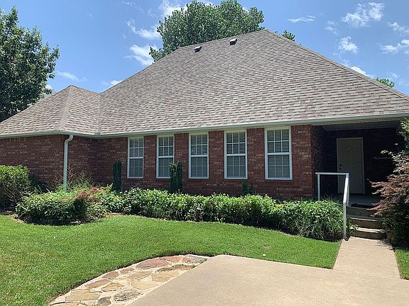 3rd image of 205 Oklahoma Ave