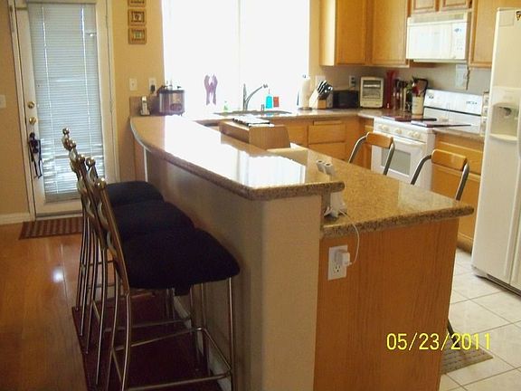 4th image of 7144 Plumrose St