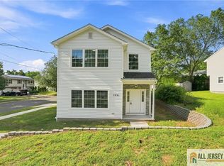 146 Hillside Ave, Piscataway, NJ 08854