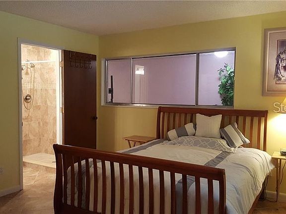 5th image of 215 Valencia Blvd APT 109