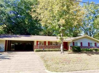 5141 Ridgewood Rd, Jackson, MS 39211