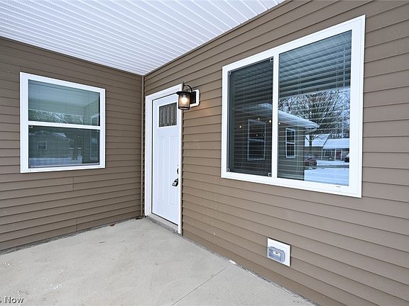 3rd image of 10209 Bryant Ave