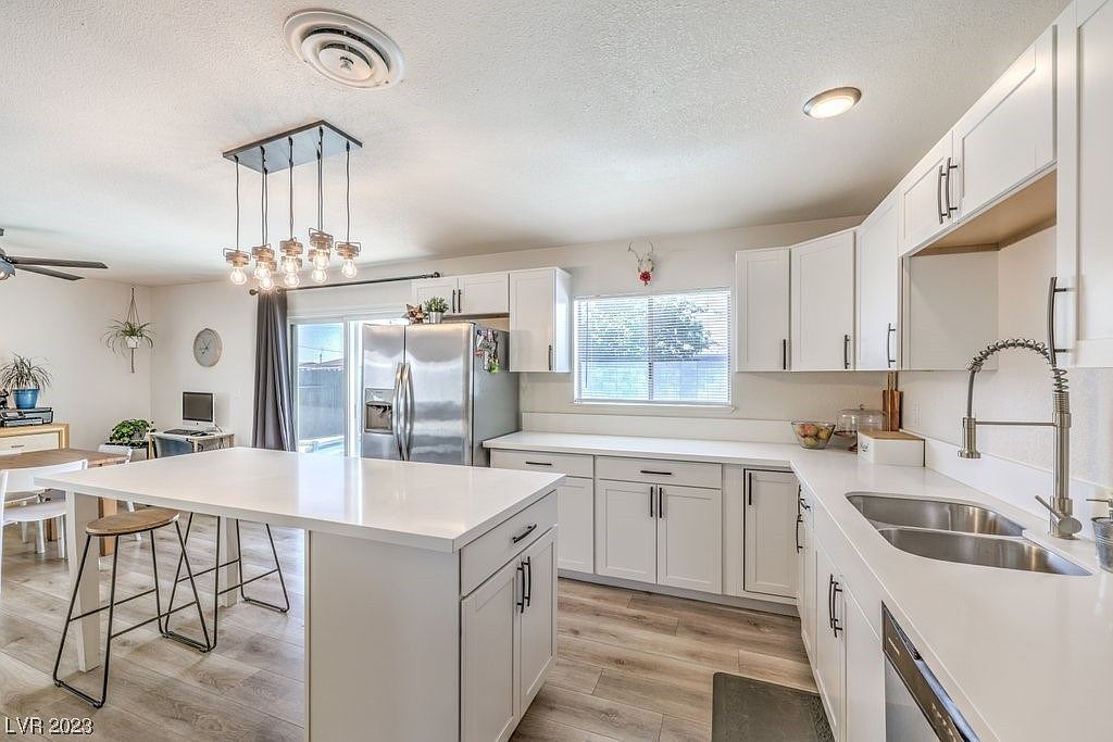 4717 Aladdin Ln, Las Vegas, NV 89102 Zillow