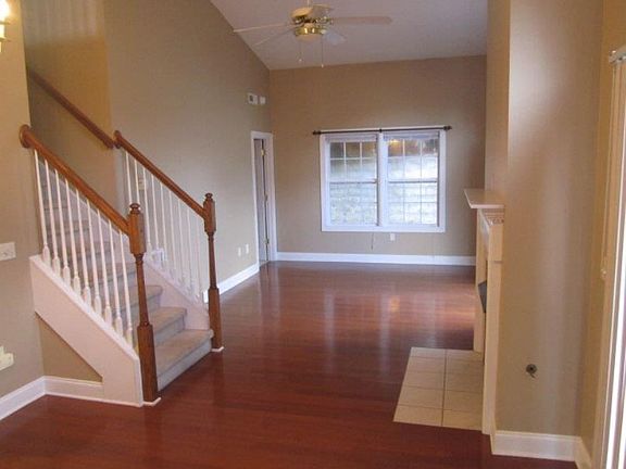 2nd image of 1060 Red Leaf Ct NW