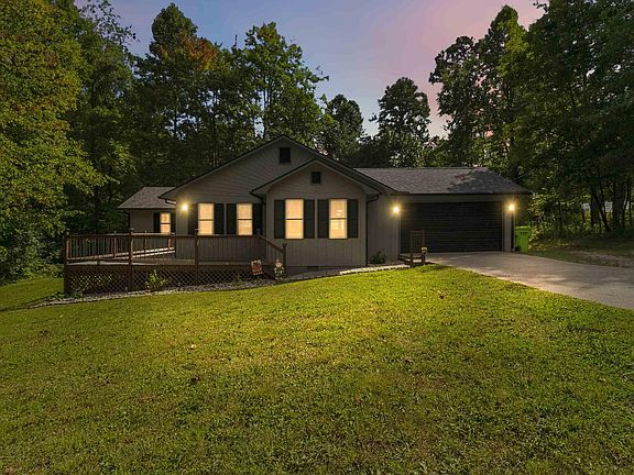 2nd image of 1207 Yorkshire Estates Rd