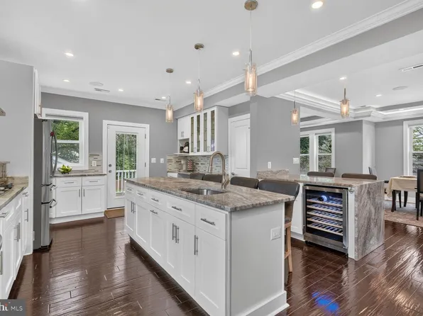 3717 30th Pl NE, Washington, DC 20018