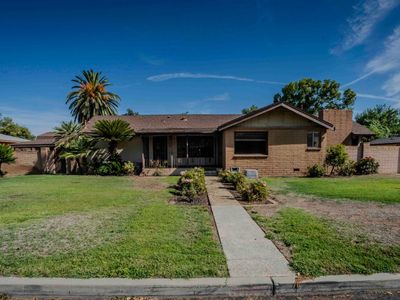 1124 W Santa Ana Ave, Fresno, CA, 93705