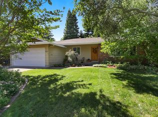 6426 Rolling Way, Carmichael, CA 95608