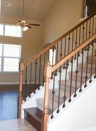 3rd image of 9404 Beechnut Dr