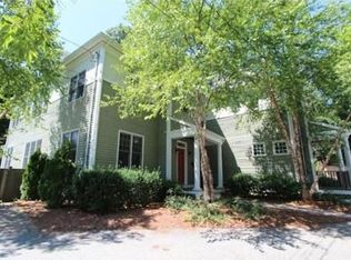 131-133 Rand Ter, Newton, MA 02466