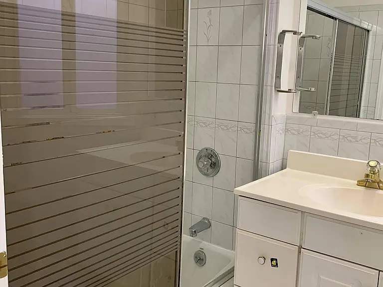 2329 32nd Ave #1 — Photo 11