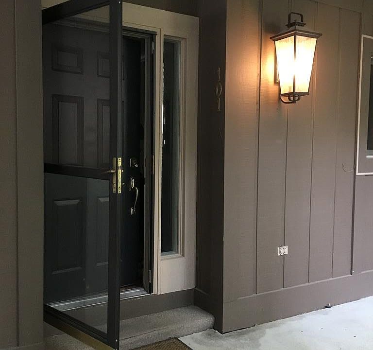 1st image of 93 Highlands Manor Court #101