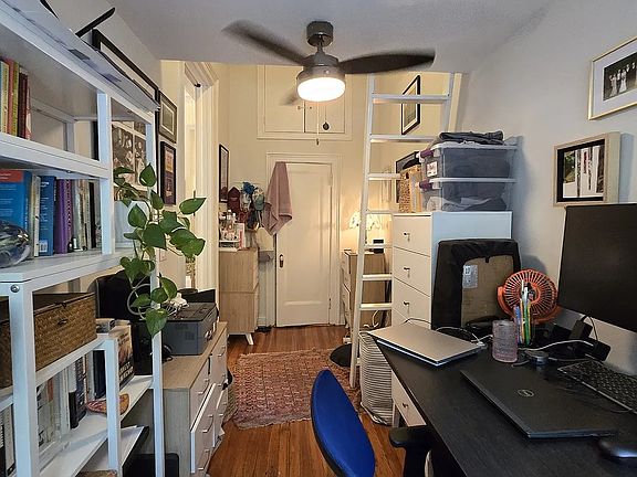 5th image of 317 W 88th St APT 3